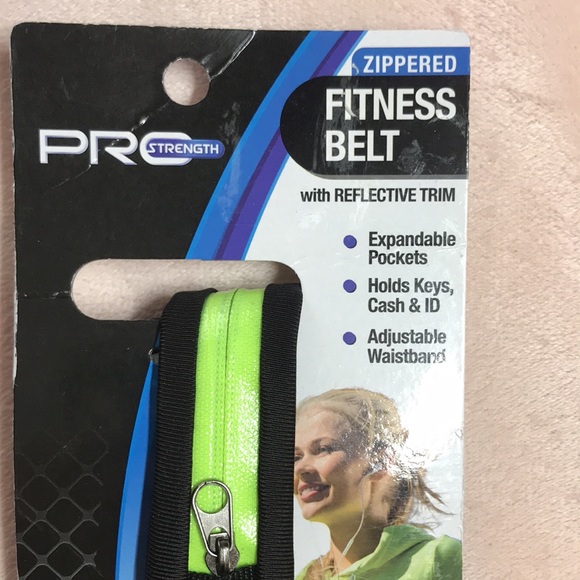 Pro Strength Fitness Belt - Picture 3 of 7